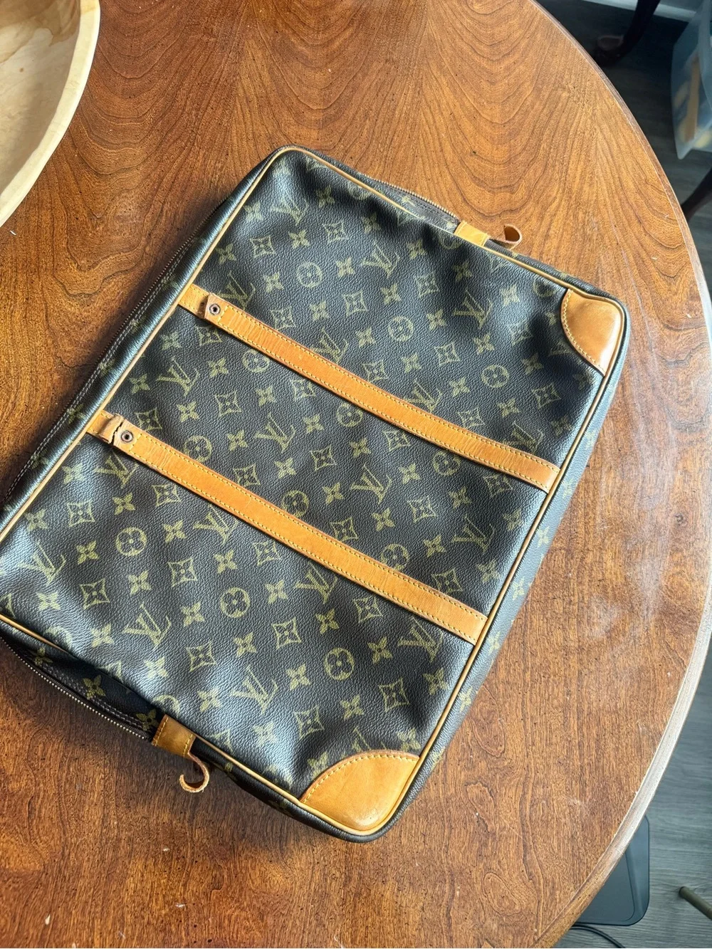 Louis Vuitton Monogram 90s Canvas Portfolio